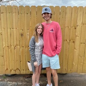 Meet your Posher, Hunter